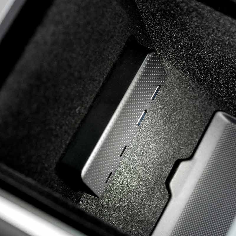 USB Hub Center Console